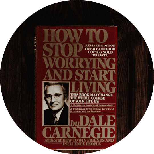 کتاب دوری از نگرانی